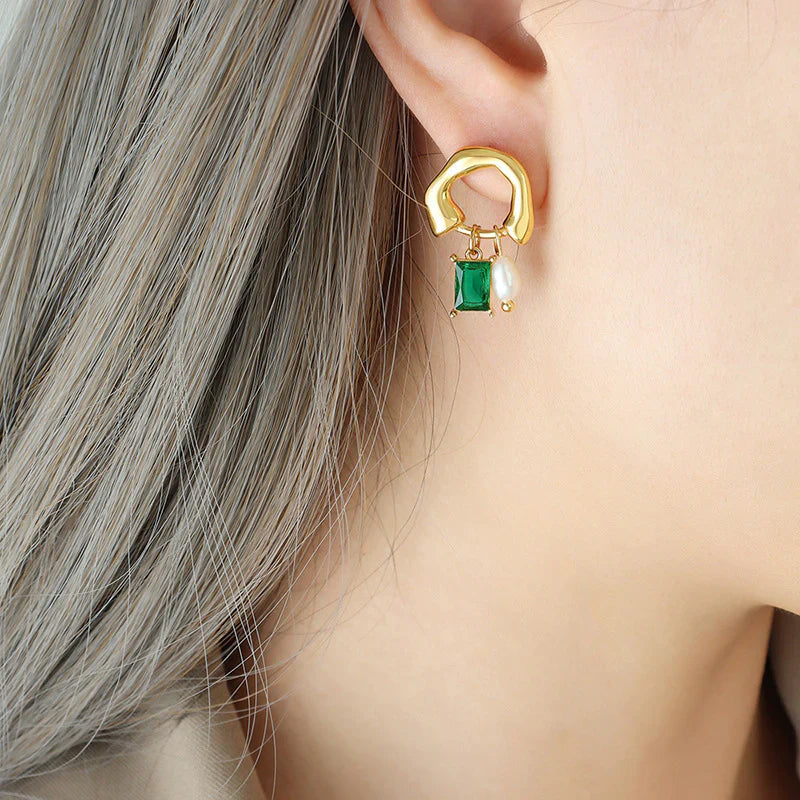 Amos Earrings with Pearl Detail