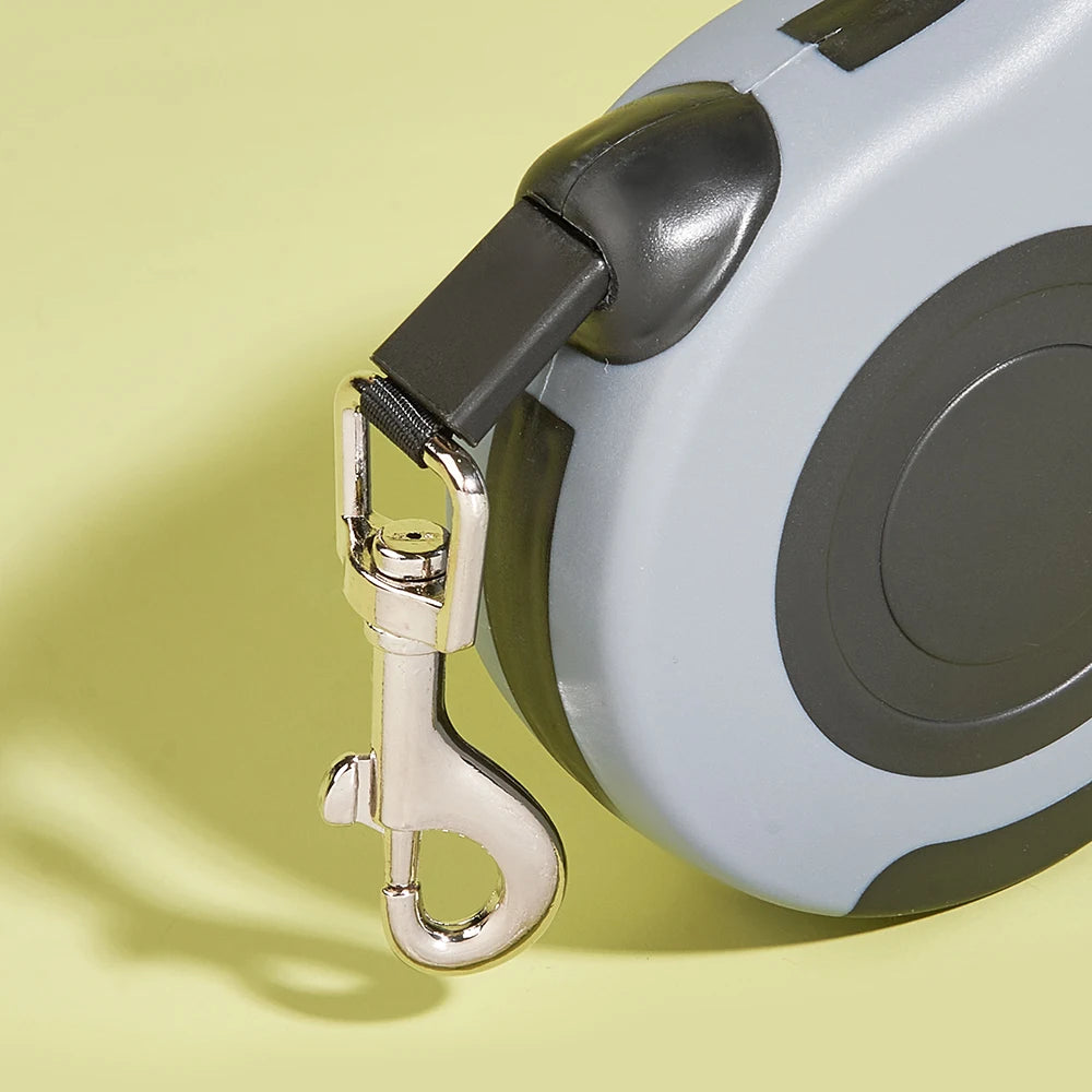 Smooth Control Retractable Dog Leash